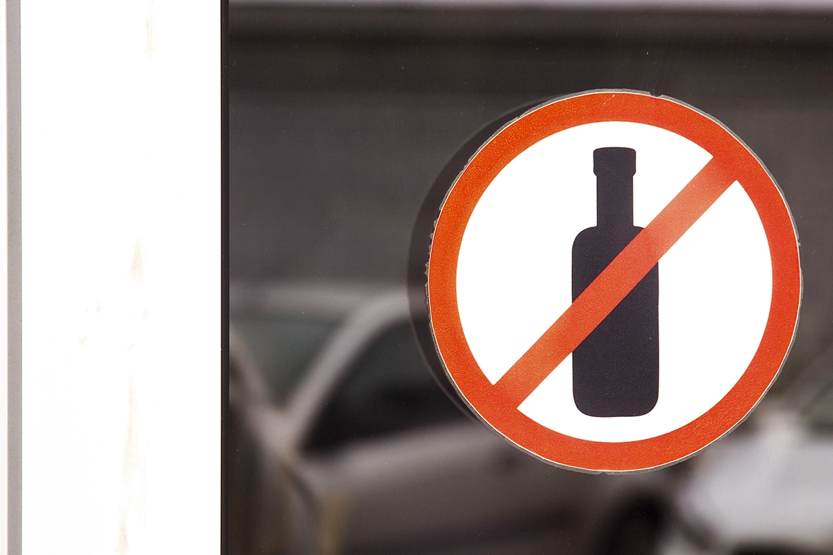 Таиланд ввел запрет на продажу алкоголя. На какие даты он выпадает