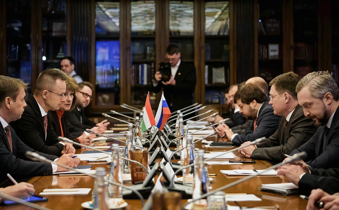 из личного архива Szijjártó Péter