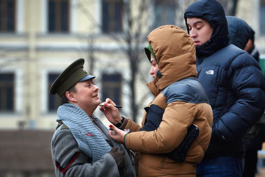 Мария Аронова на съемках фильма &laquo;Батальонъ&raquo;, 12 апреля 2014 года