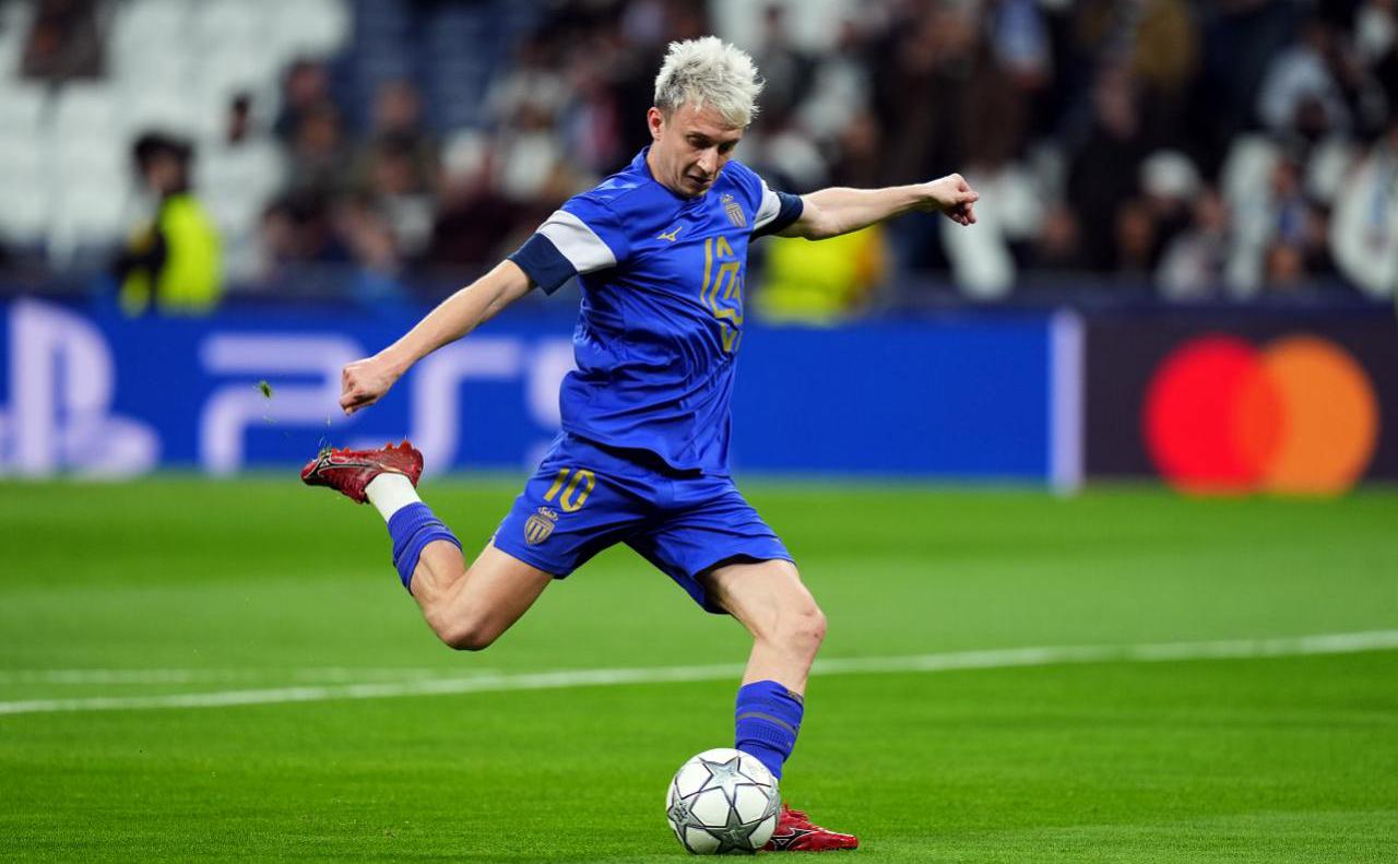 Александр Головин