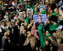 Власти Ливии просят ООН приостановить санкции против М.Каддафи