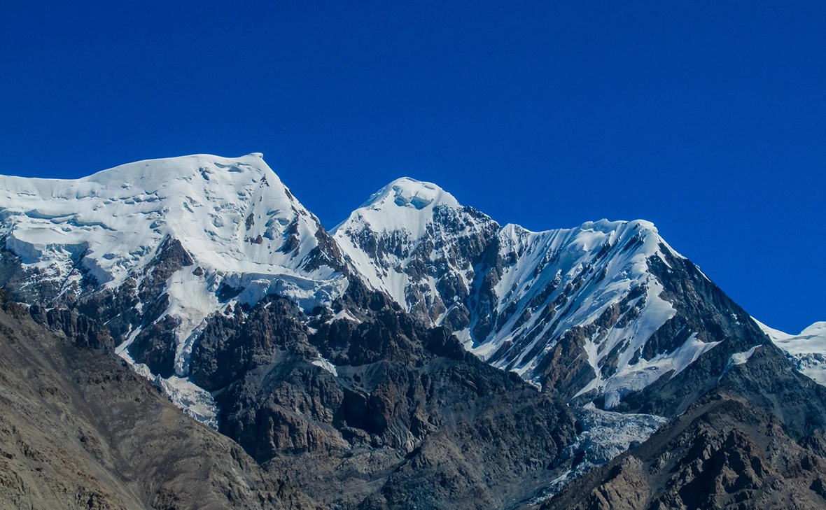 Julia Mountain Photo / Shutterstock