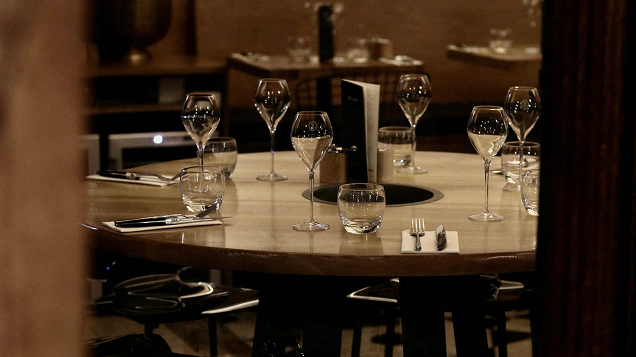 «Не хочет публика пить наши вина»: ресторатор Фомкин — в эфире Радио РБК