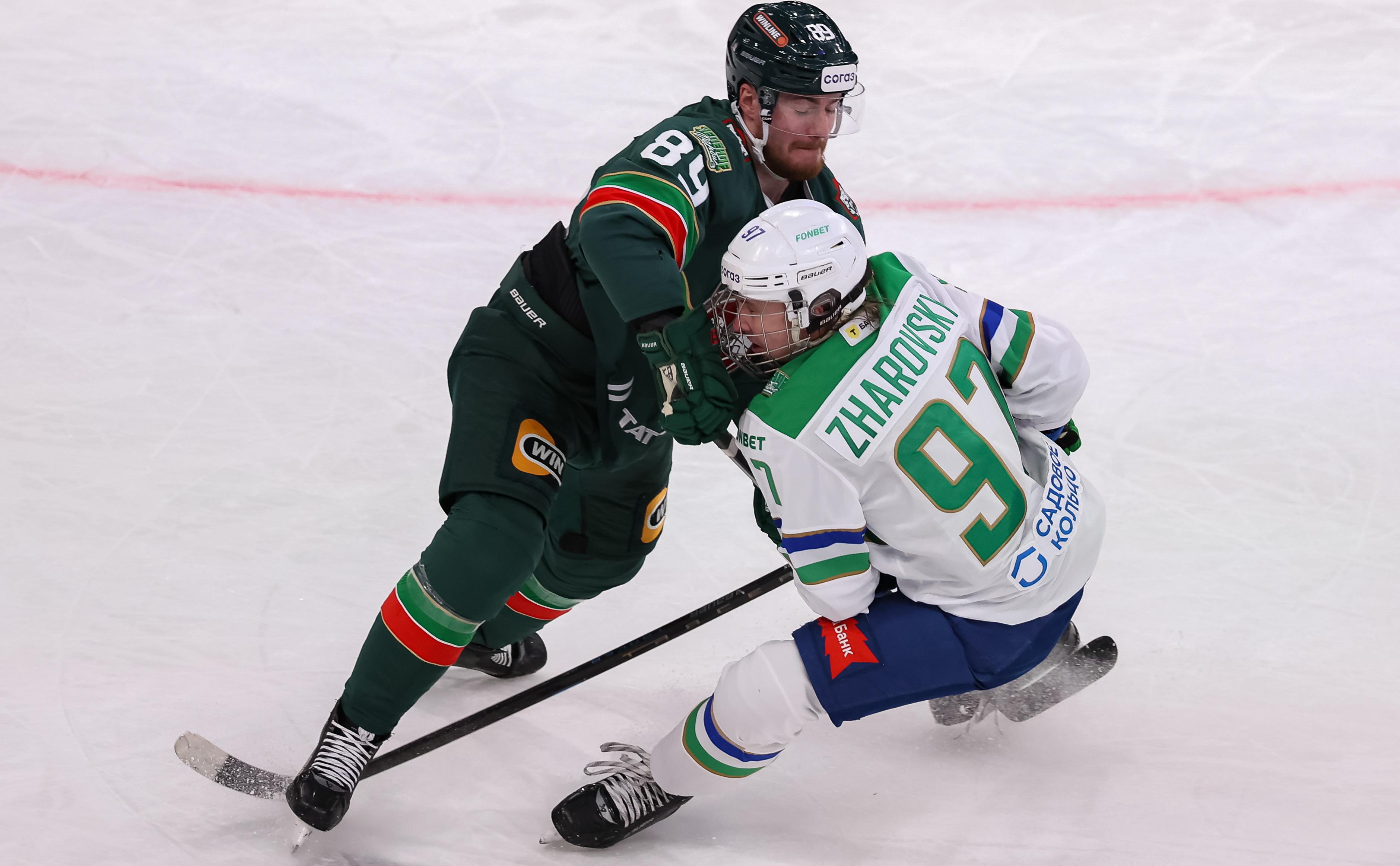 Александр Жаровский