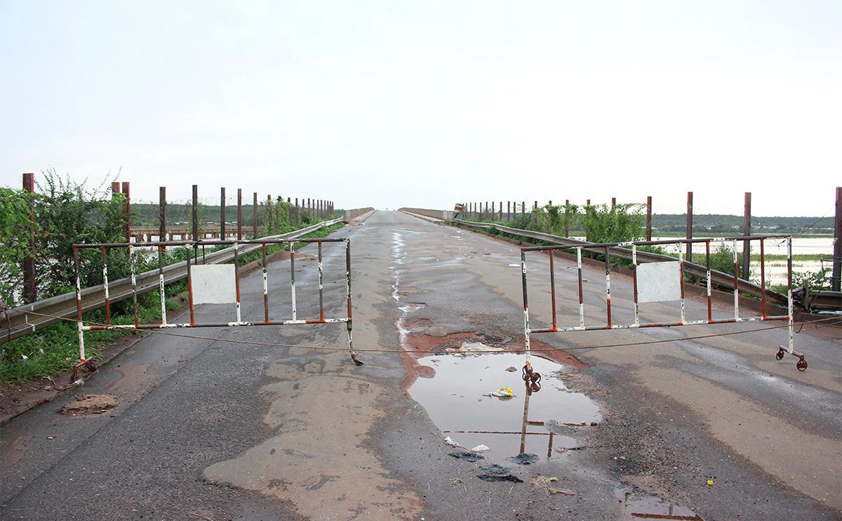Ворота на границе Нигера