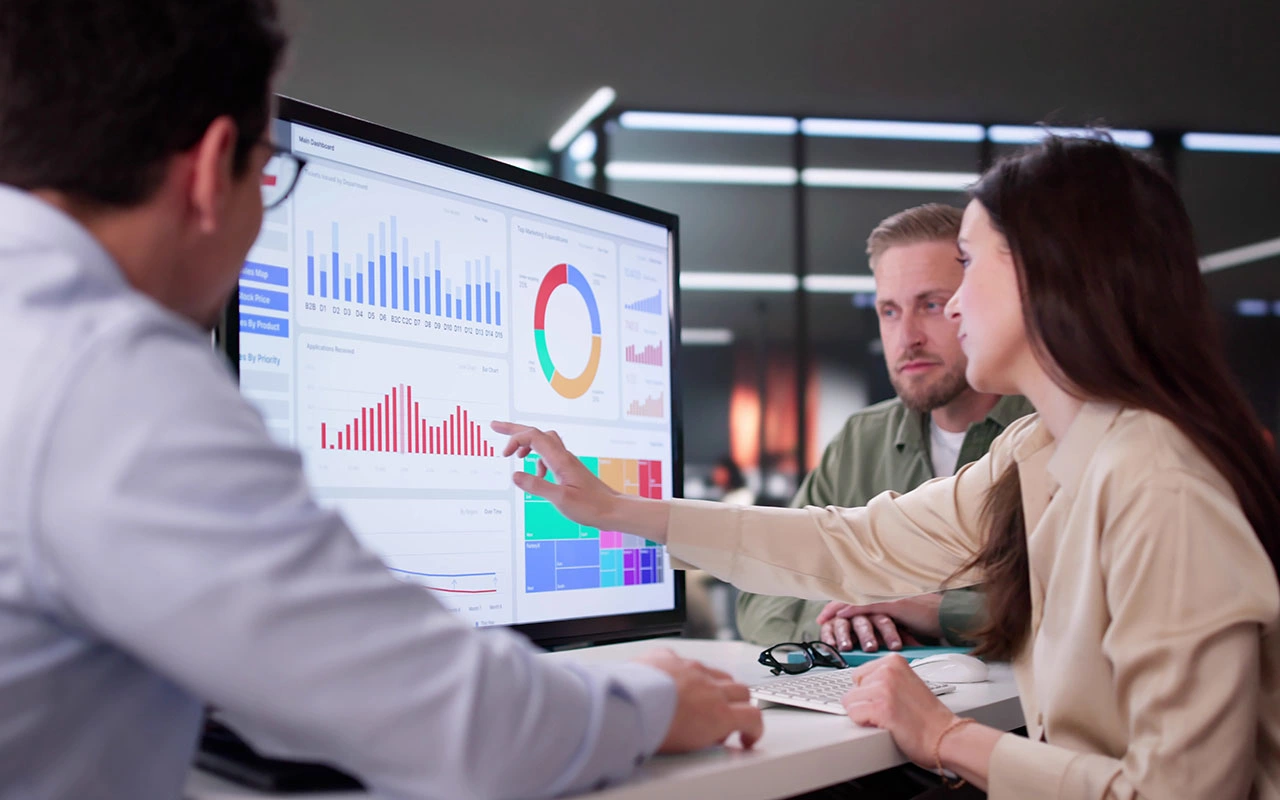 Выбор системы лояльности — это стратегическое решение, которое влияет на финансовые результаты компании