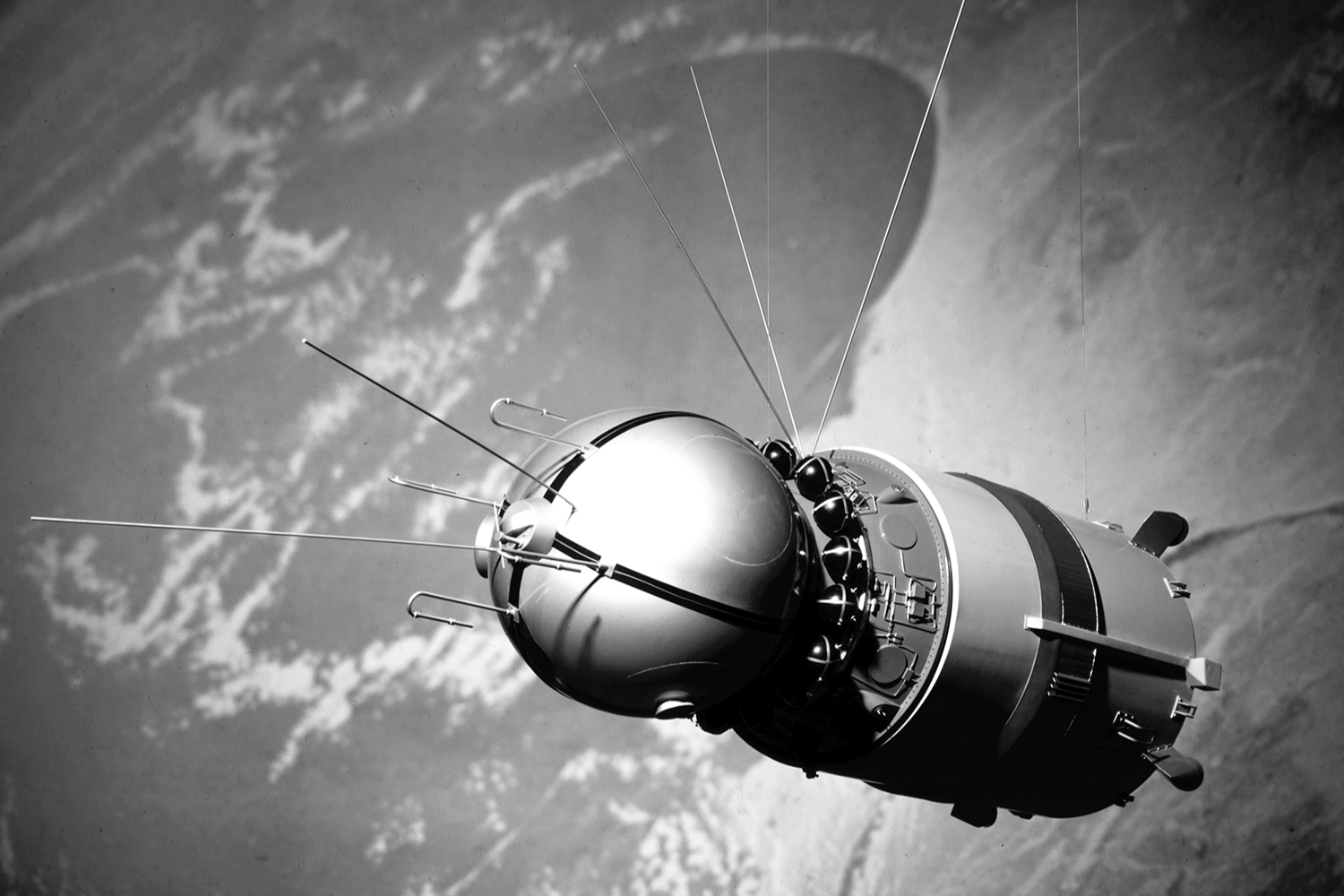 Первый полет в космос: 8 неизвестных фактов | РБК Стиль