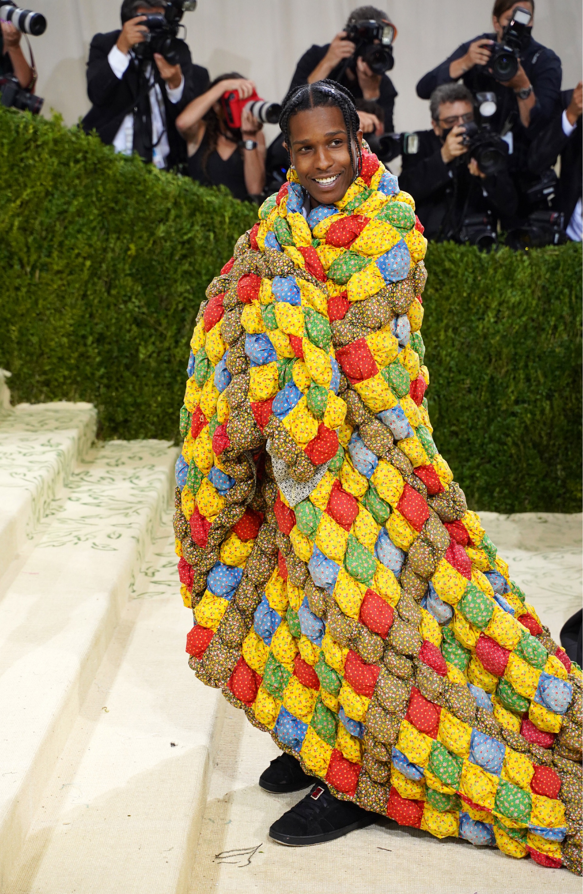 A$AP Rocky в накидке ERL на Met Gala, сентябрь 2021