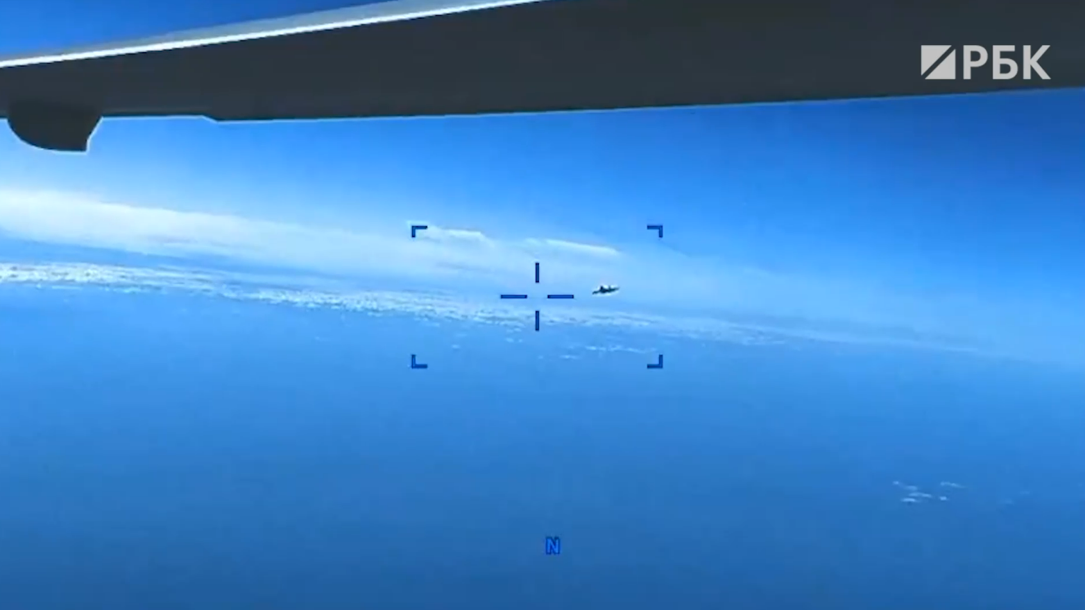 США опубликовали кадры сближения российского истребителя с их дроном