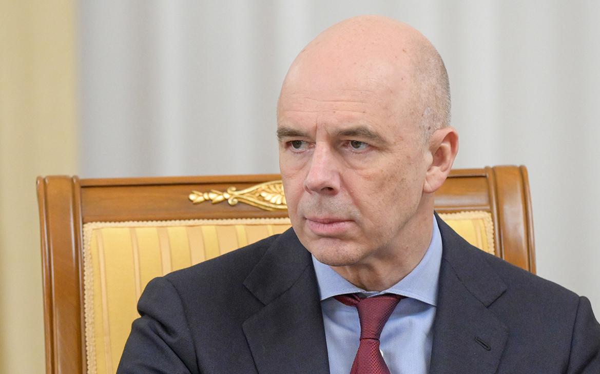 Минфин пересмотрел параметры бюджета из-за снижения цен на нефть