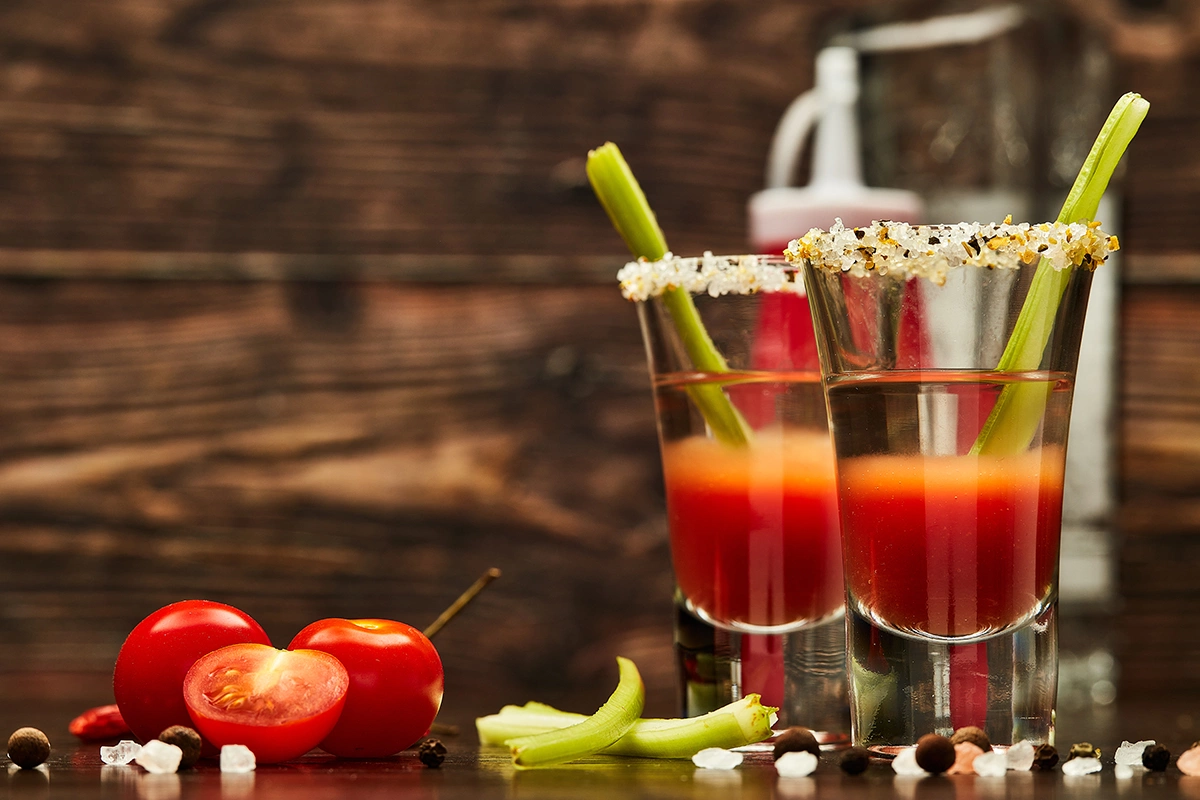 Шот «Кровавая Мэри»