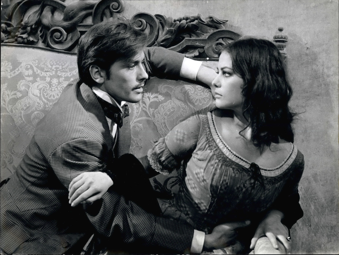 C начала 1960-х годов Кардинале стала одной из самых популярных актрис итальянского кино. После успеха &laquo;Рокко&raquo; она продолжала работать с Висконти, появившись в фильмах &laquo;Леопард&raquo; 1963 года (на фото), &laquo;Туманные звезды Большой Медведицы&raquo; 1965-го и &laquo;Семейный портрет в интерьере&raquo; 1974-го.