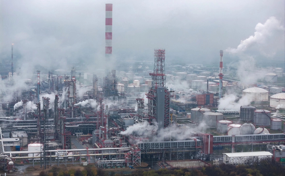 Marko Djurica / Reuters