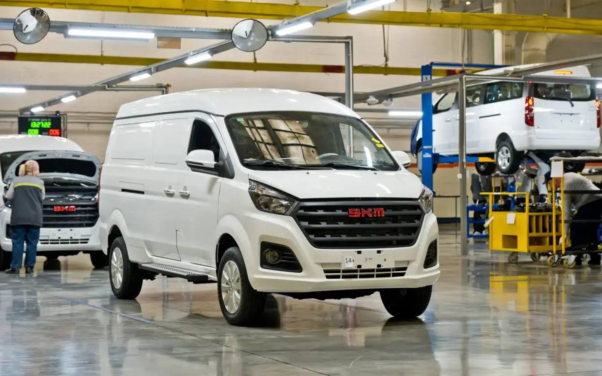 АвтоВАЗ начал выпускать модели под новым брендом. Это не Lada