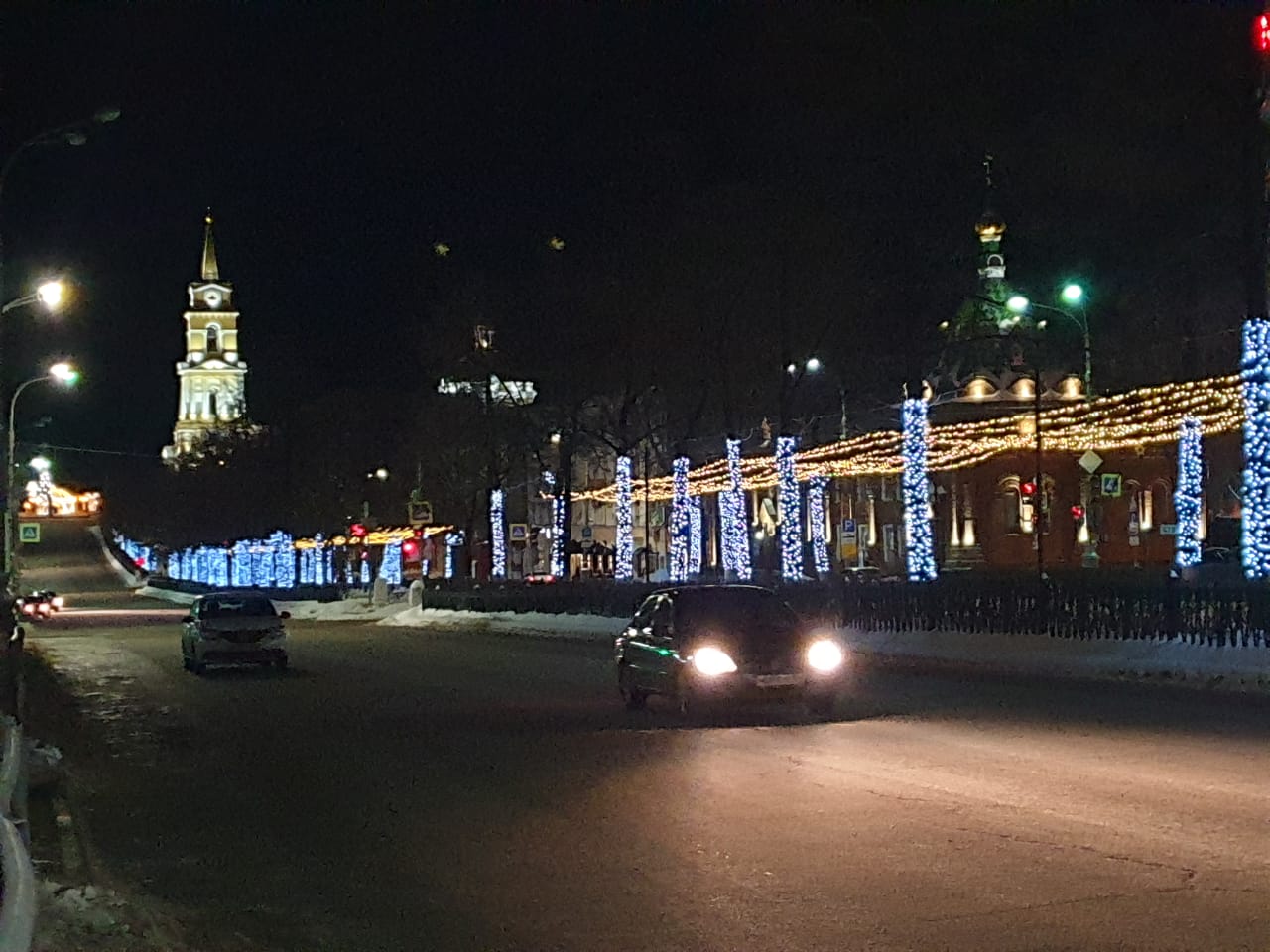 Монтаж новогодних украшений в Перми может обойтись в 620 тыс. руб.