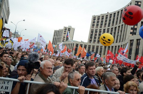 Третий "Марш миллионов" оппозиции в Москве