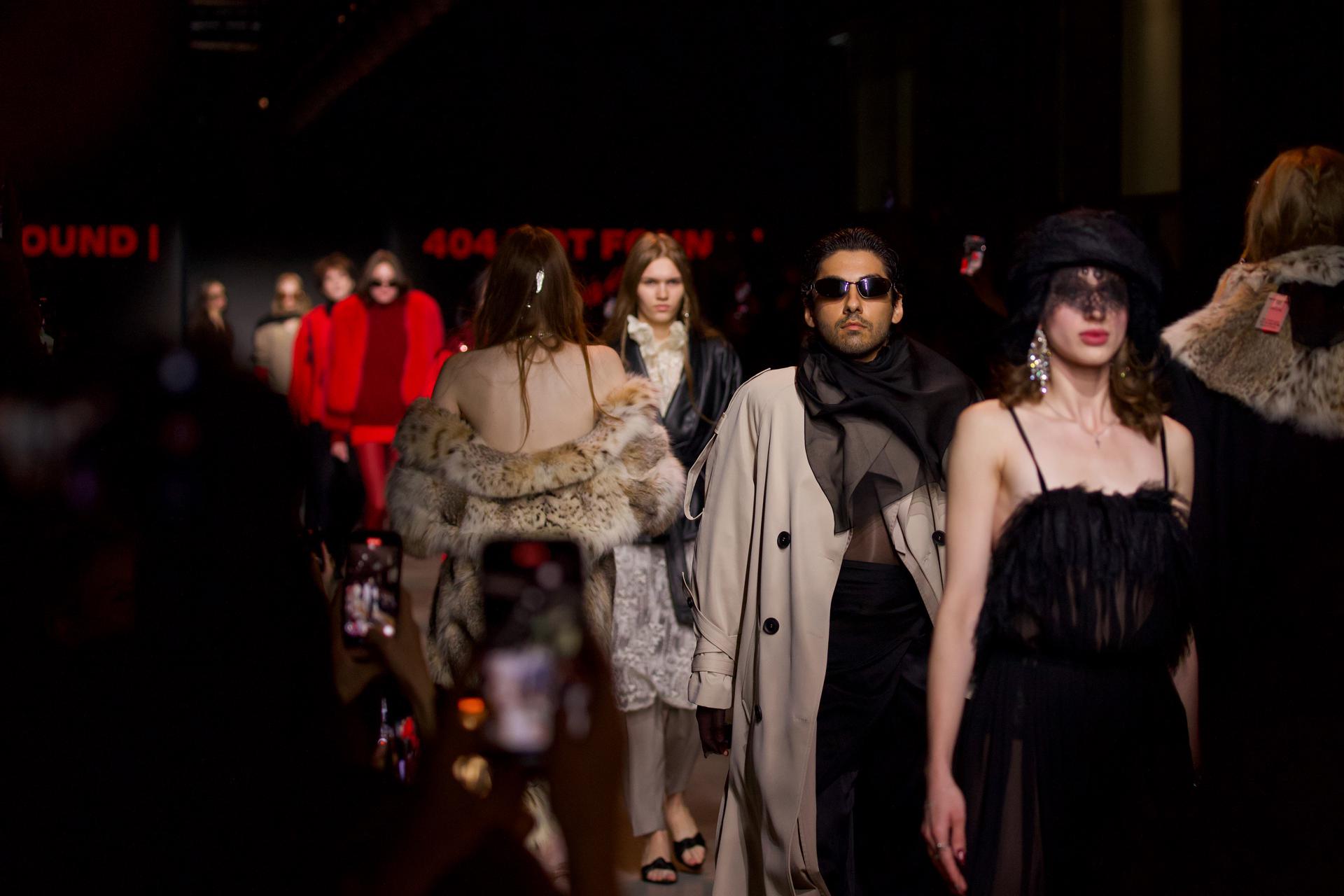 Показ 404 Not Found