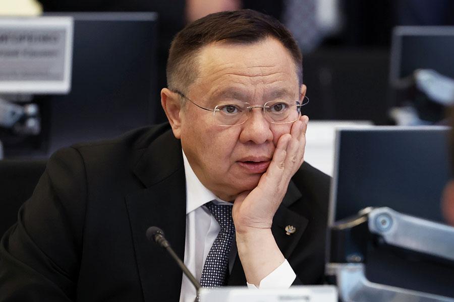 Министр строительства и ЖКХ России&nbsp;Ирек Файзуллин в Координационном центре правительства России на стратегической сессии по беспилотным летательным аппаратам, 2023 год