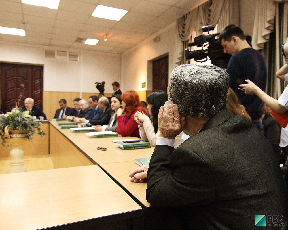 Встреча с делегацией крымских татар.