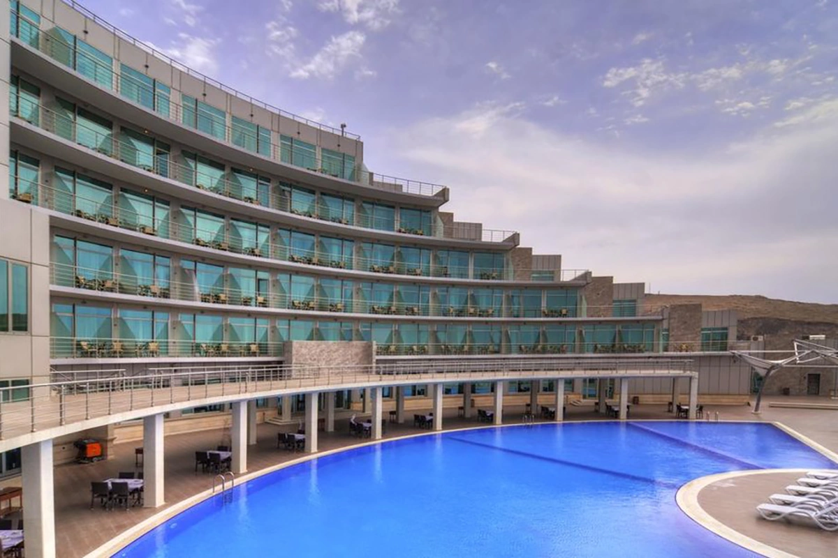 Отель Ramada by Wyndham Baku Hotel