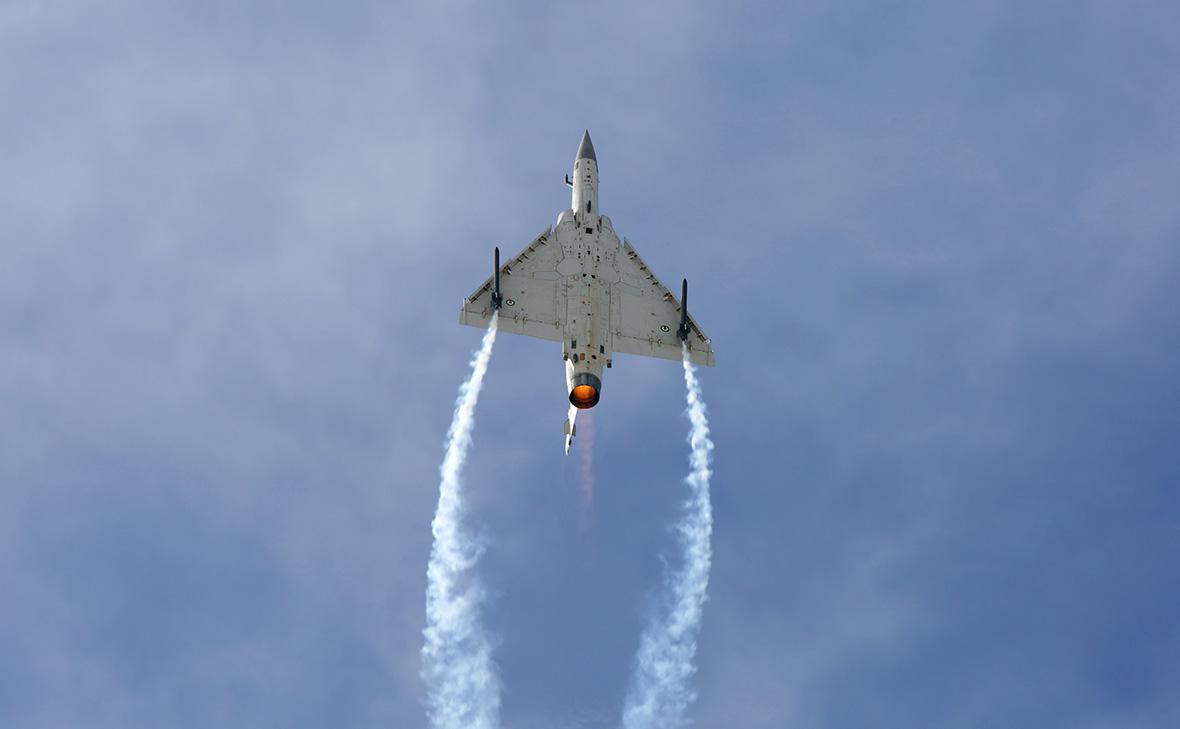 Истребитель Mirage 2000