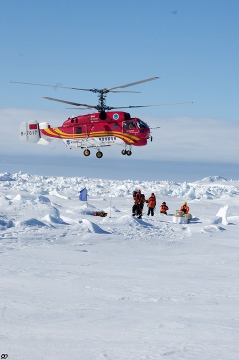 Спасение российского судна "Академик Шокальский" в Антарктиде