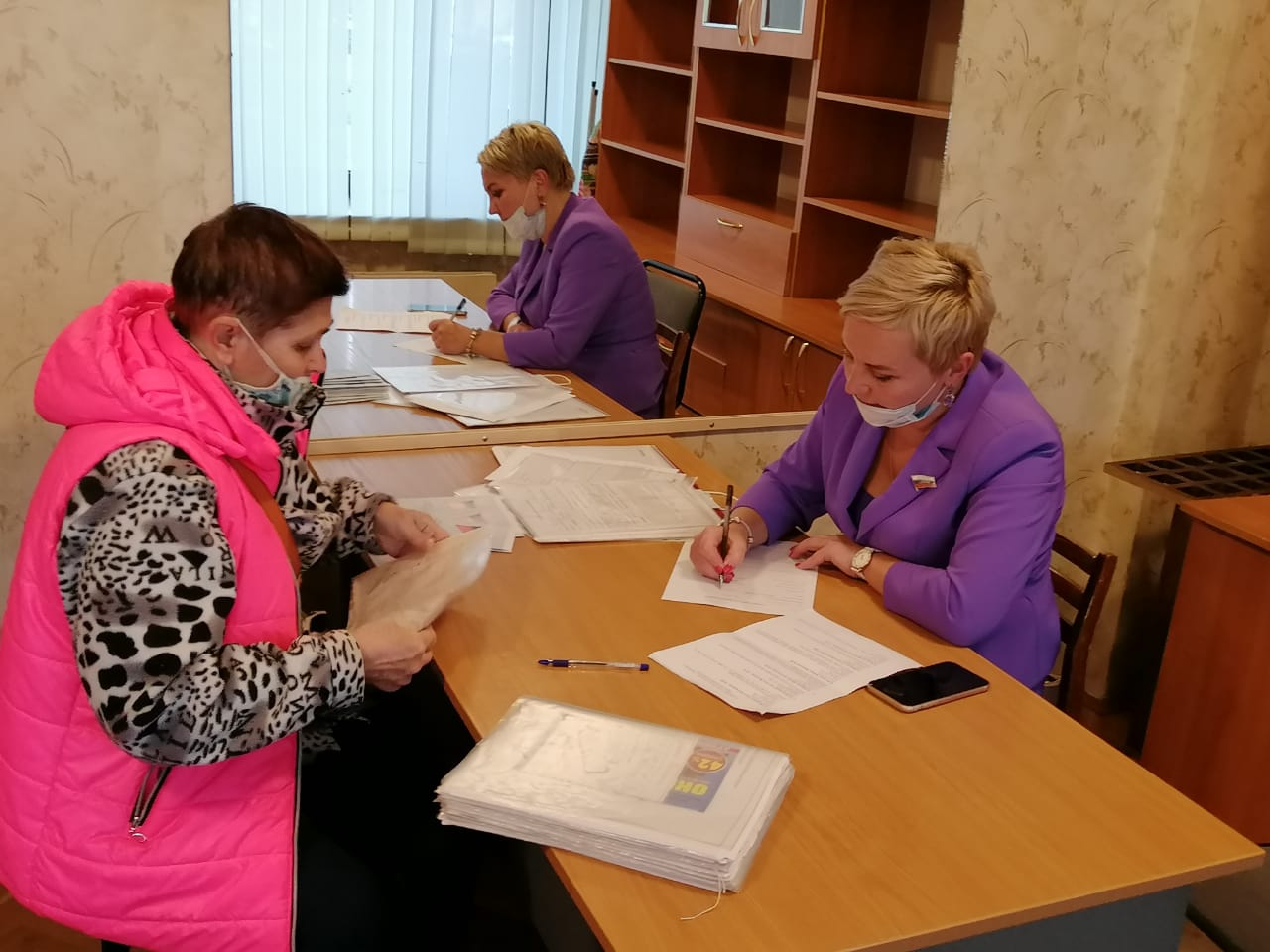 В Череповце по инициативе депутата ЗСО открылся правозащитный центр