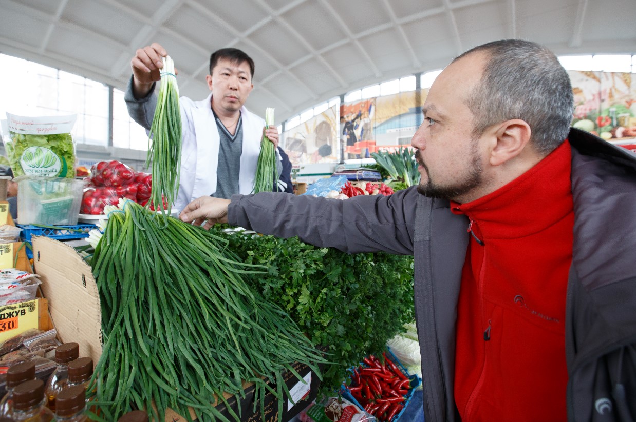 В январе россияне снизили расходы на продукты на 12%