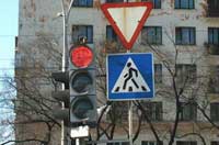 ЛОМО разработало программу замены светофоров Петербурга светофорами нового поколения