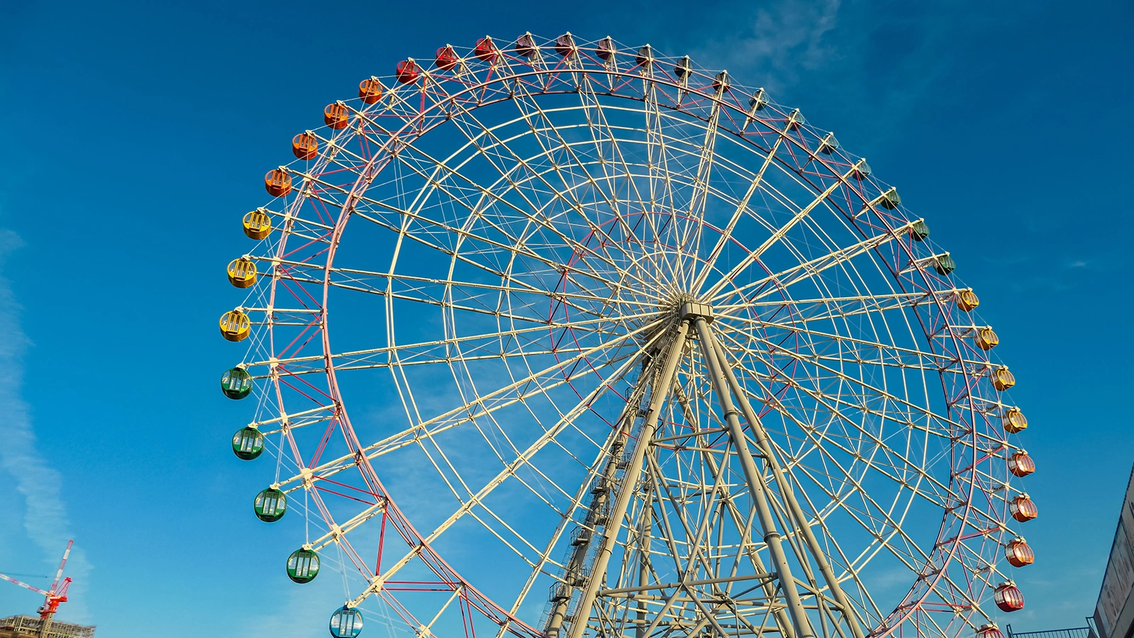 Колесо обозрения в городе Суйта, Осака