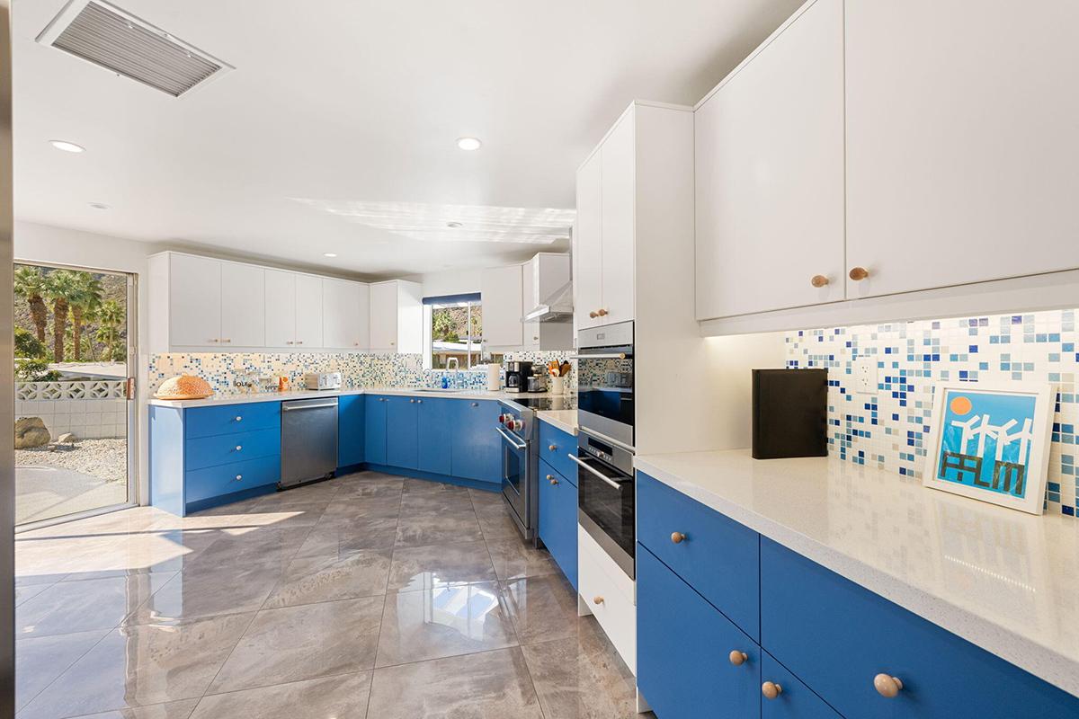 Фото: Coldwell Banker Realty / CA DAMLS