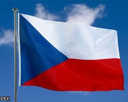 Чехия высылает двух российских дипломатов