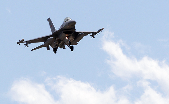 Турецкие ВВС потеряли истребитель F-16, который участвовал в налете на район Кандиль в северном Ираке


