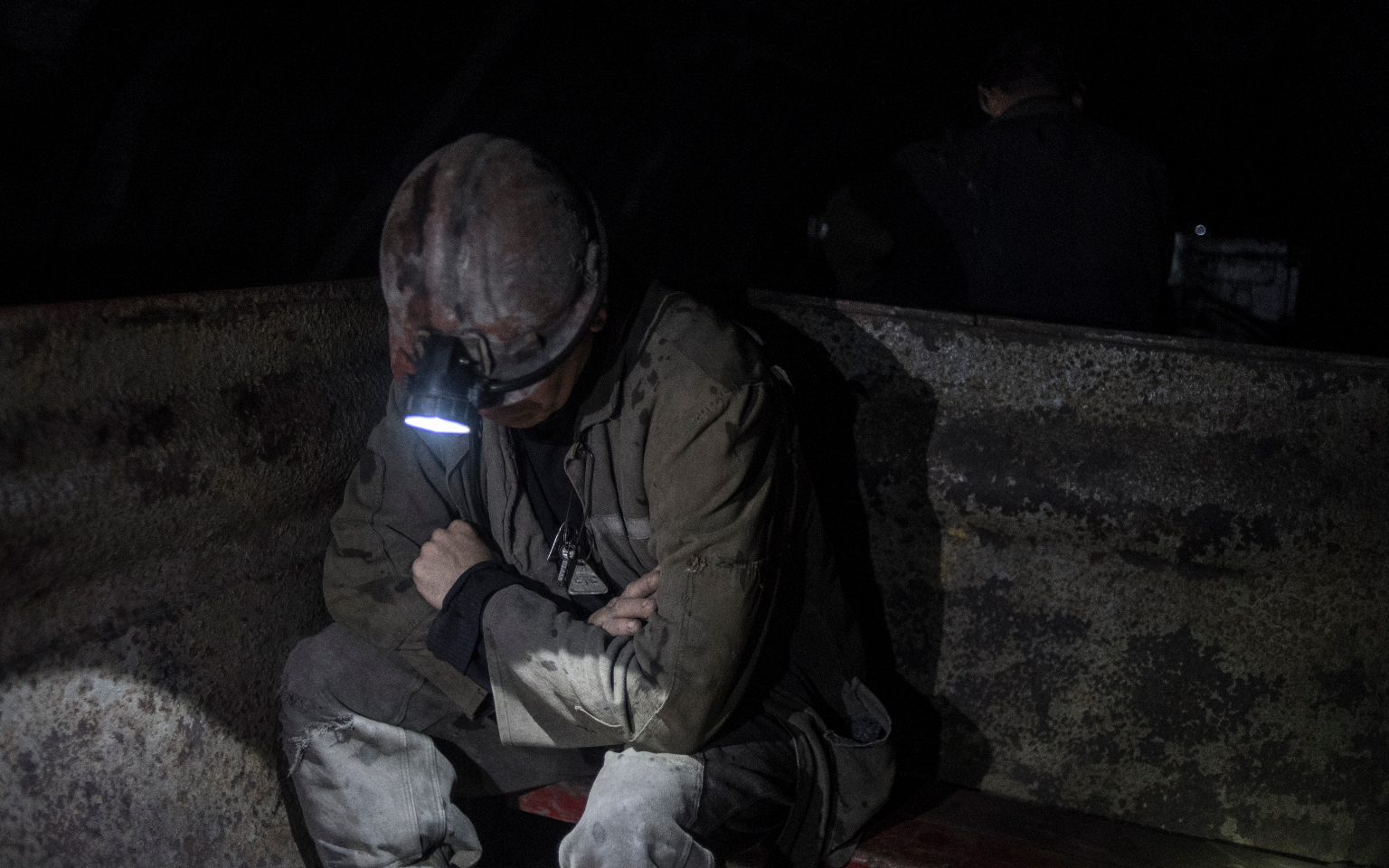 Один человек погиб при обрушении породы в шахте в Кузбассе