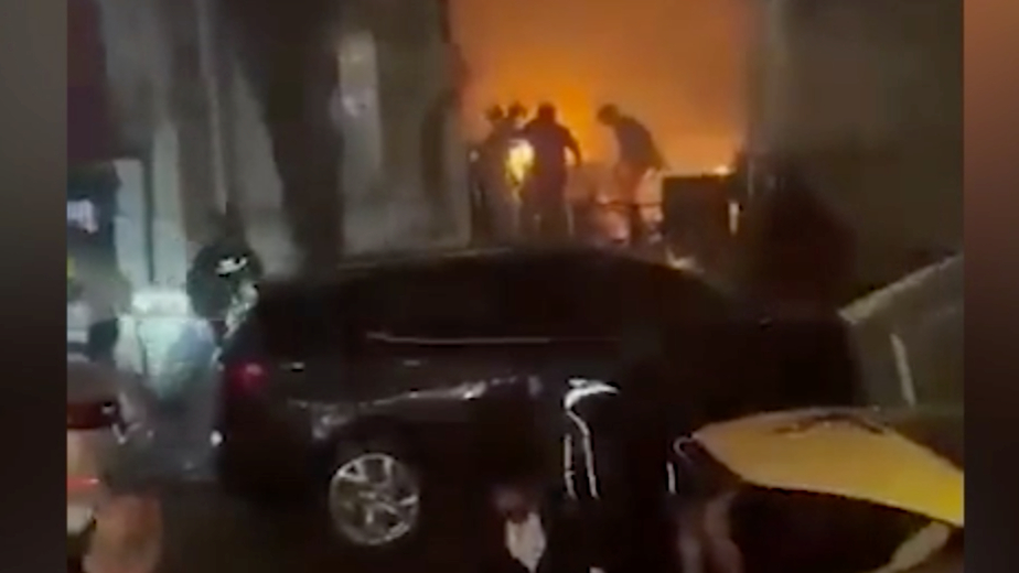При взрыве в ночном клубе в Баку погиб человек