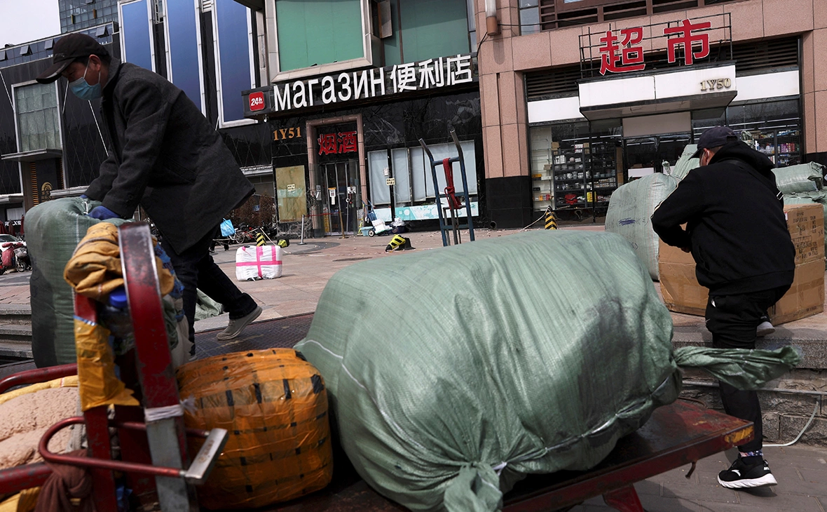 Tingshu Wang / Reuters