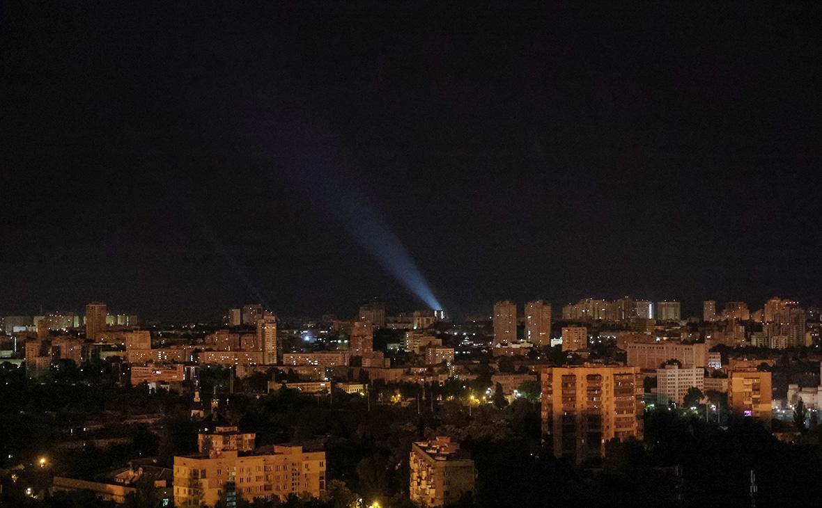 Кличко объяснил ночные вибрации в Киеве переброской техники