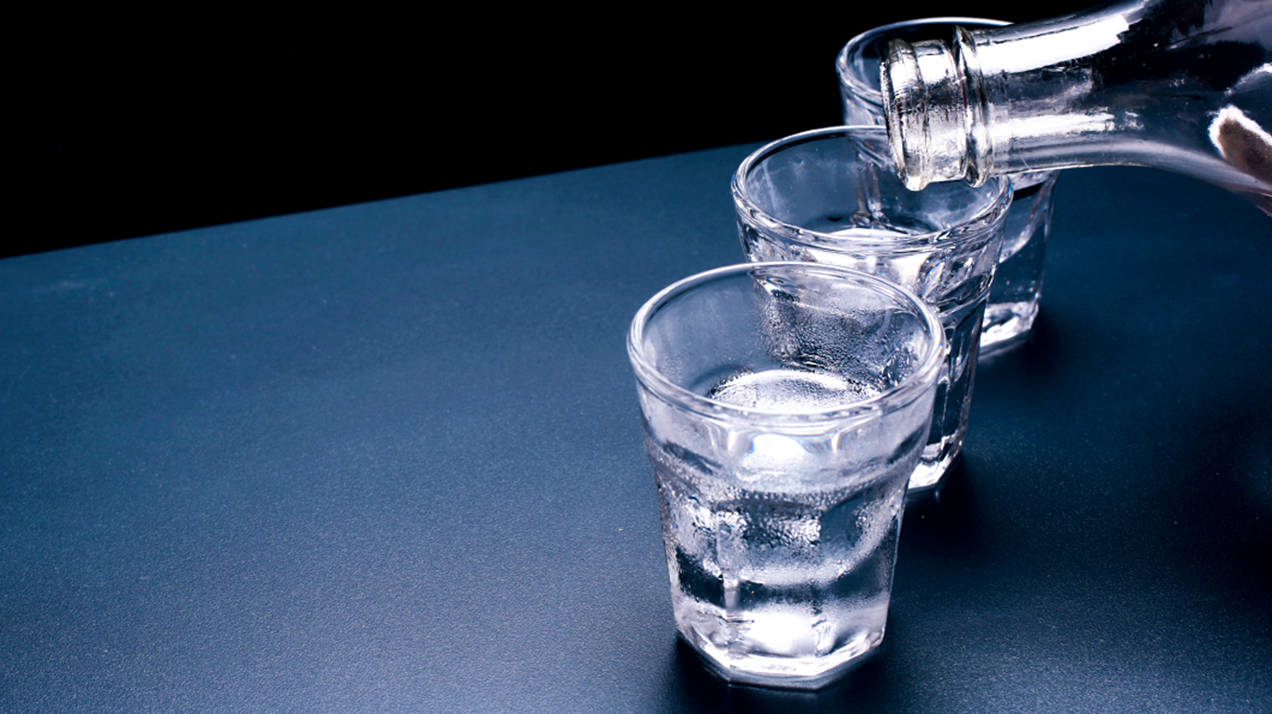 Эксперты назвали главных покупателей водки из России