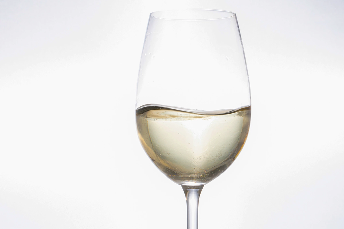 В настоящее время в Ростовской области действует один большой винодельческий завод «Цимлянские вина», а также более десяти малых виноделен