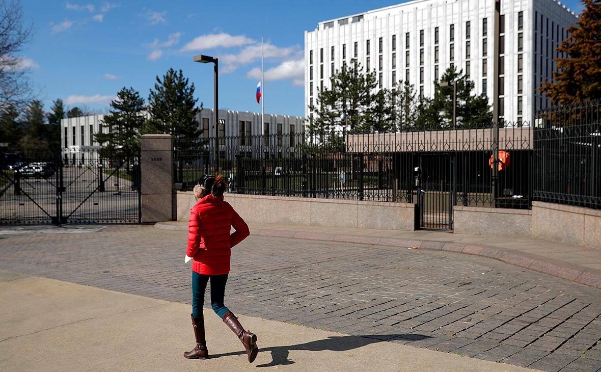 Здание посольства России в США