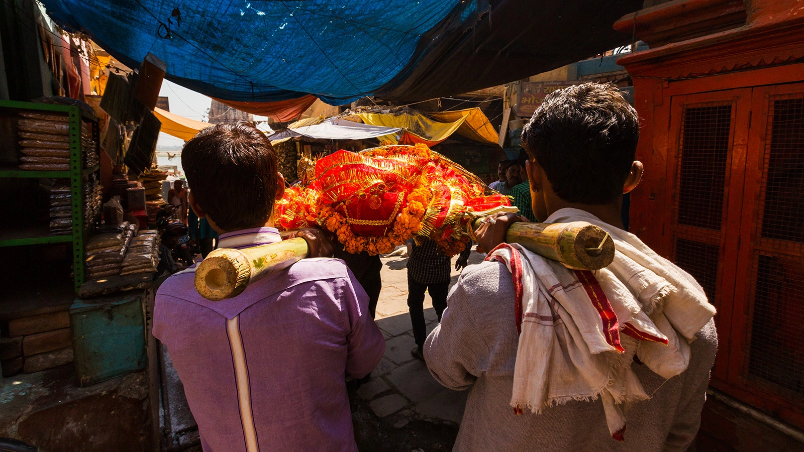 Индус инсценировал свои похороны, чтобы оценить мнение окружающих о нем