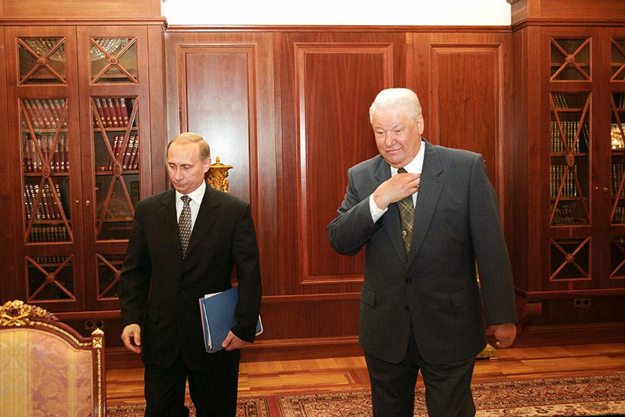 Президент России&nbsp;Борис Ельцин и секретарь Совета безопасности Владимир Путин, 1999 год