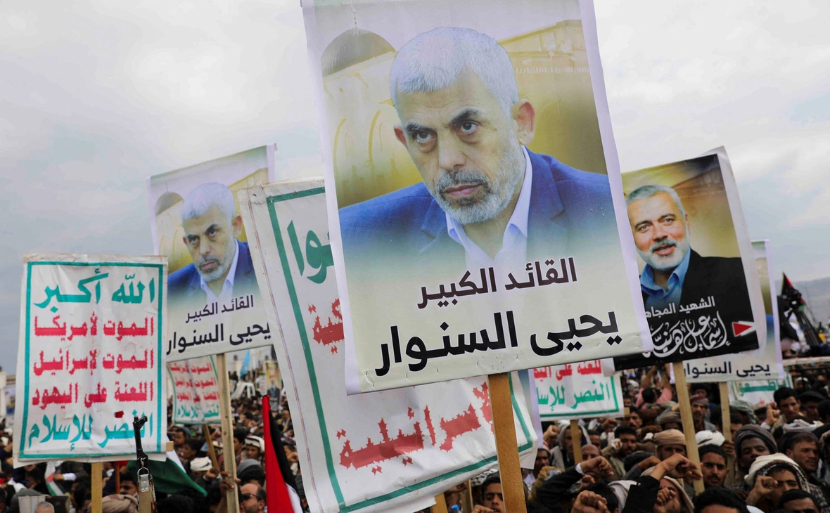 Khaled Abdullah / Reuters