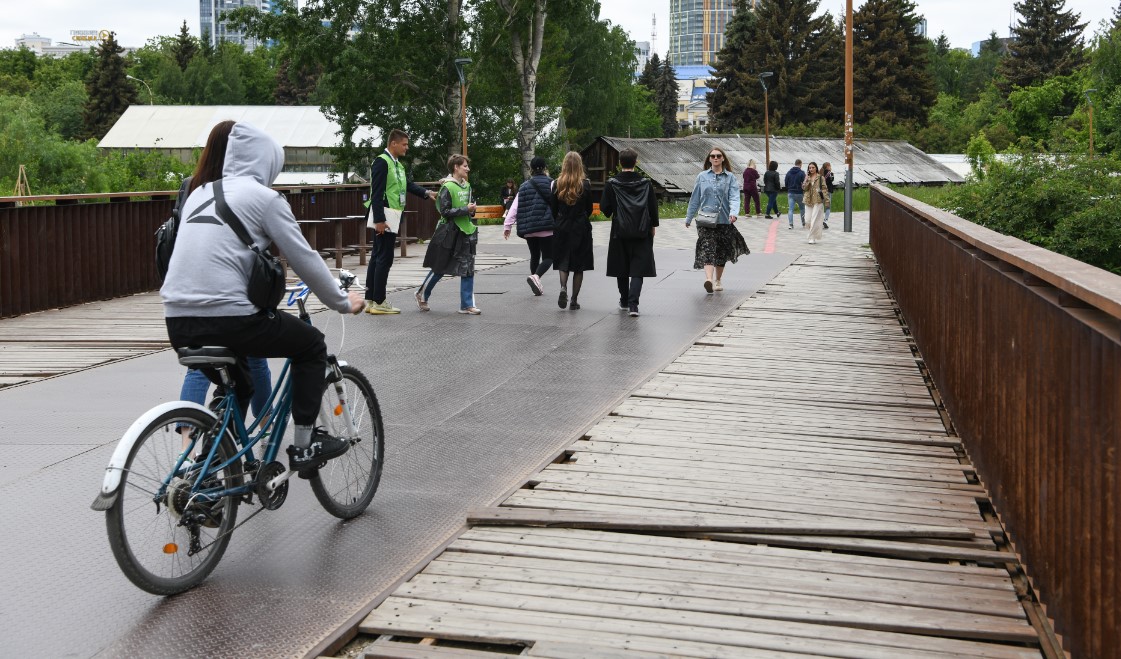 Проектом предусмотрена выделенная полоса для велосипедов и самокатов