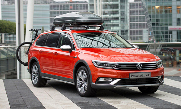 Volkswagen назвал цены на универсал Passat