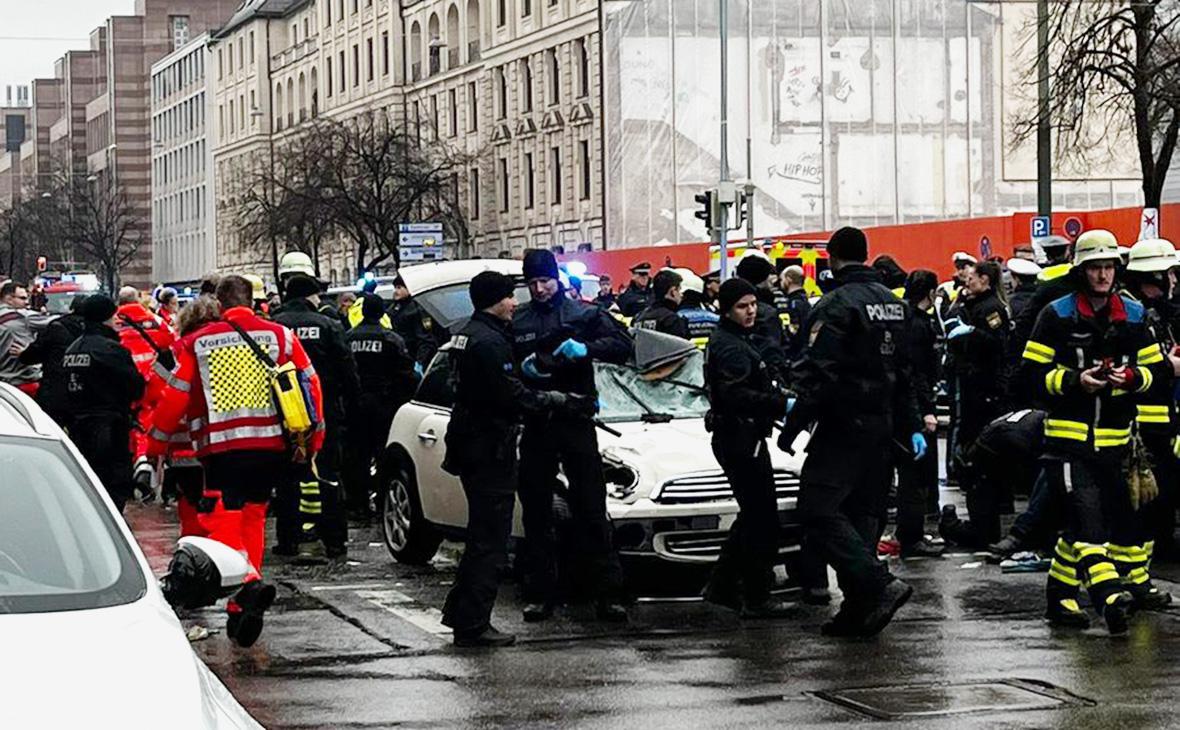 Автомобиль въехал в толпу людей, Мюнхен, Германия, 13 февраля 2025 года