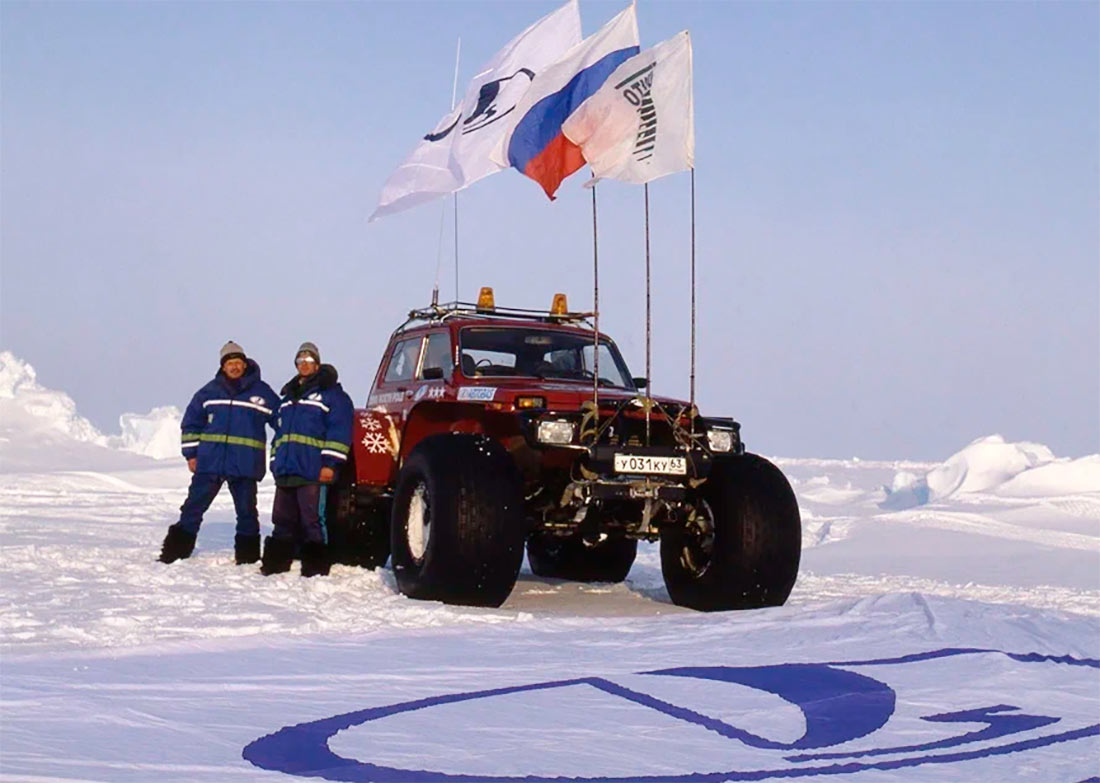 В течение более чем 10 лет Lada Niva успешно эксплуатировали в Антарктиде на российской полярной станции &laquo;Беллинсгаузен&raquo;. Кроме того, специальный снегоболотоход на базе &laquo;Нивы&raquo; побывал и на Северном полюсе.