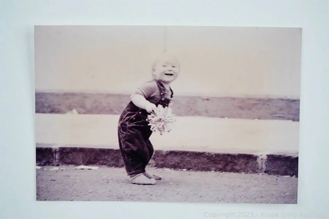 <p>Личная детская фотография Курта Кобейна с пометкой &laquo;Сиэтл&raquo;</p>