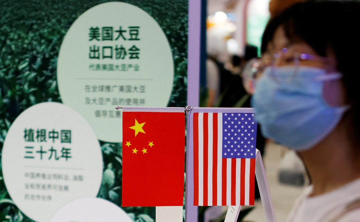 Florence Lo / Reuters