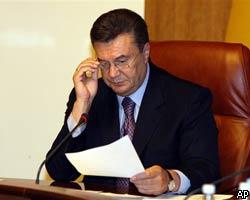 В.Янукович: Указ о роспуске Рады можно приостановить